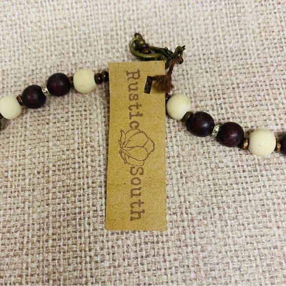 Rustic South Wood Bead Necklace - Picture 2 of 3